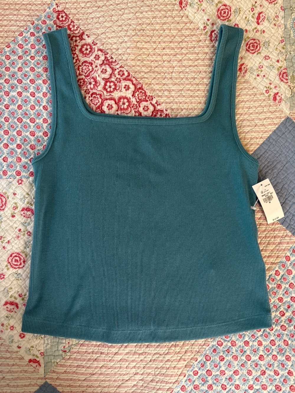 Square neck, ribbed with thick straps tank bundle women’s M - Picture 2 of 5